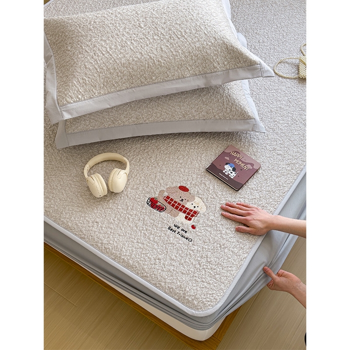 91家纺网 家纺一手货源 找家纺 莱家富 2026新款卡通夏天冰豆豆凉席三件套儿童单人冰丝席凉感值过0.21可机水洗宿舍空 床笠款围巾小狗