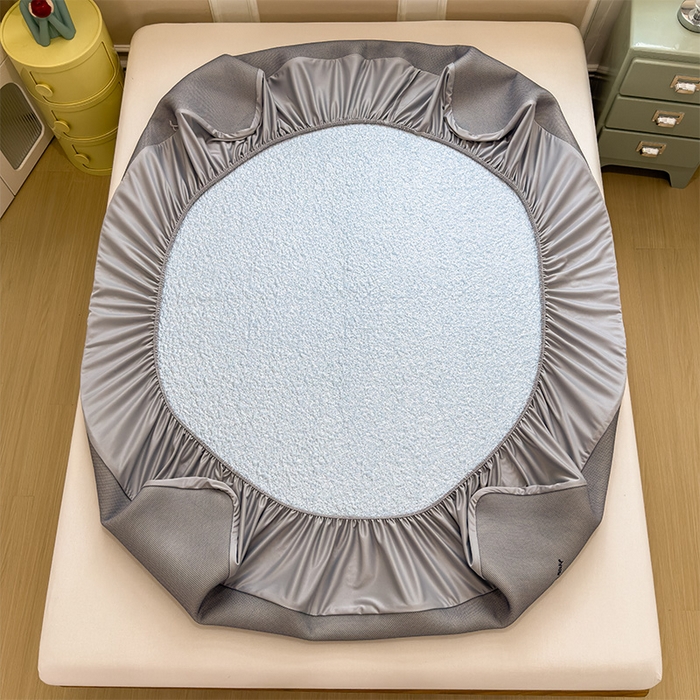 91家纺网 家纺一手货源 找家纺 莱家富 2026新款卡通夏天冰豆豆凉席三件套儿童单人冰丝席凉感值过0.21可机水洗宿舍空 床笠款加班狗