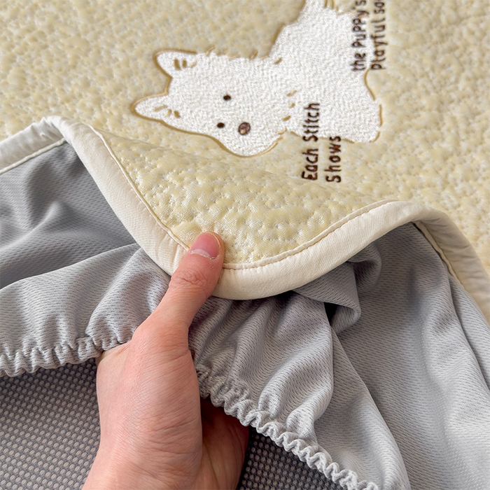 91家纺网 家纺一手货源 找家纺 莱家富 2026新款卡通夏天冰豆豆凉席三件套儿童单人冰丝席凉感值过0.21可机水洗宿舍空 床笠款软萌西高地