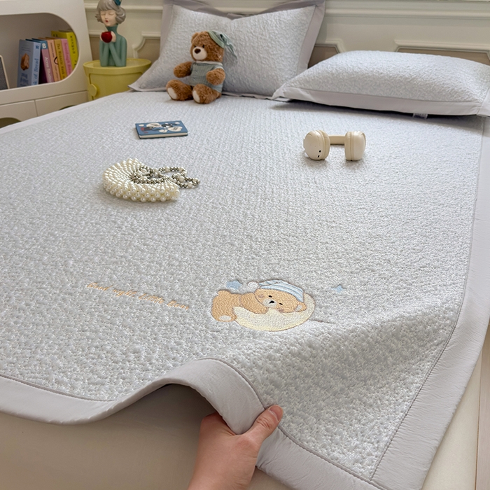 莱家富 2026新款卡通夏天冰豆豆凉席三件套儿童单人冰丝席凉感值过0.21可机水洗宿舍空 床席款睡梦狗狗