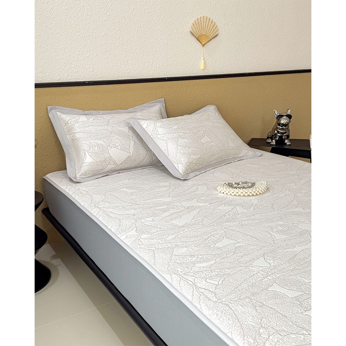 91家纺网 家纺一手货源 找家纺 莱家富 2026新款凉感过0.21夏天家用床单软席子可机洗空调席夏季高端华夫格凉席三件套 床笠款家大叶大-棕雾咖