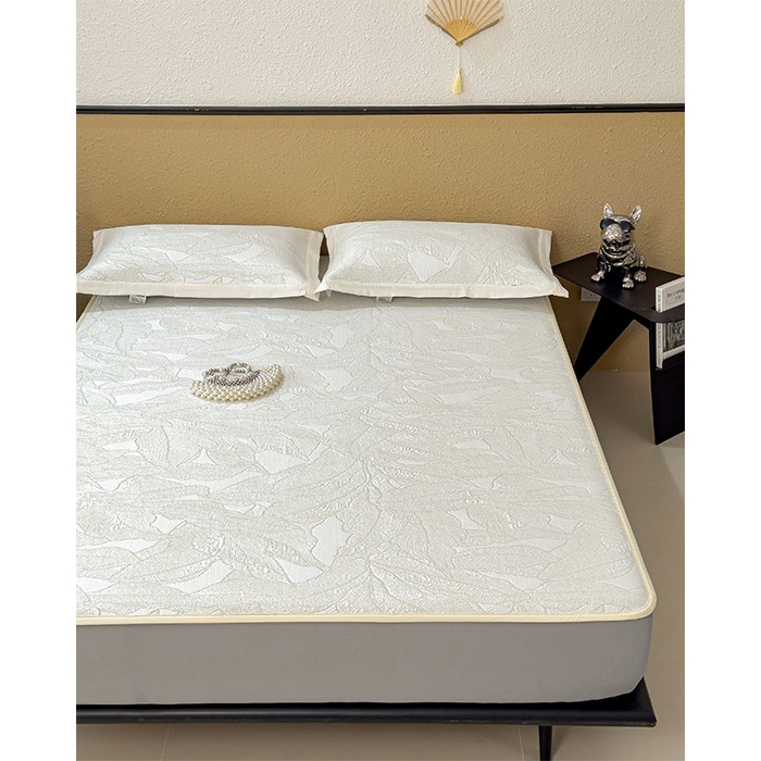 91家纺网 家纺一手货源 找家纺 莱家富 2026新款凉感过0.21夏天家用床单软席子可机洗空调席夏季高端华夫格凉席三件套 床笠款家大叶大-松果绿