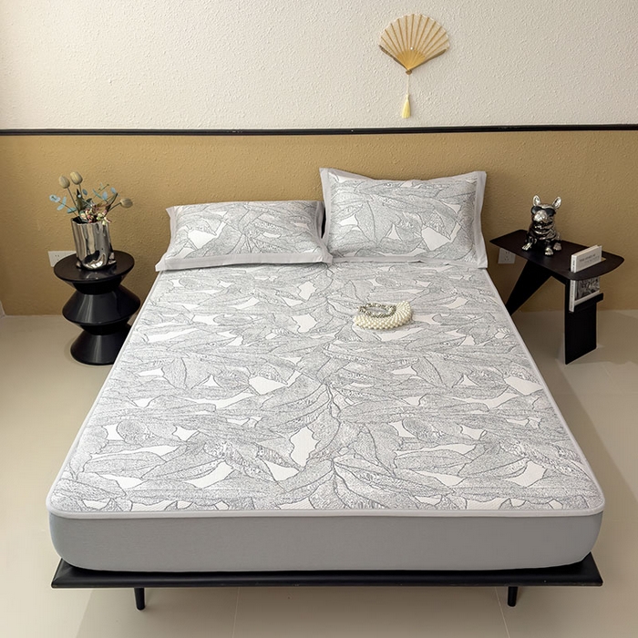 91家纺网 家纺一手货源 找家纺 莱家富 2026新款凉感过0.21夏天家用床单软席子可机洗空调席夏季高端华夫格凉席三件套 床笠款家大叶大-北欧深灰