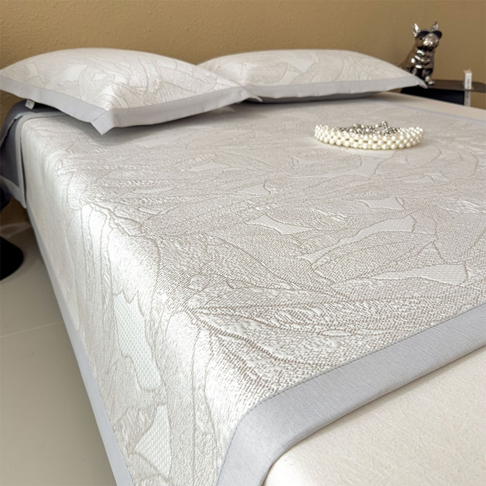 91家纺网 家纺一手货源 找家纺 莱家富 2026新款凉感过0.21夏天家用床单软席子可机洗空调席夏季高端华夫格凉席三件套 床席款家大叶大-棕雾咖