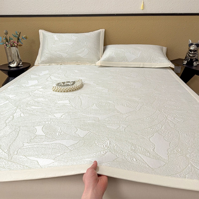 91家纺网 家纺一手货源 找家纺 莱家富 2026新款凉感过0.21夏天家用床单软席子可机洗空调席夏季高端华夫格凉席三件套 床席款家大叶大-松果绿