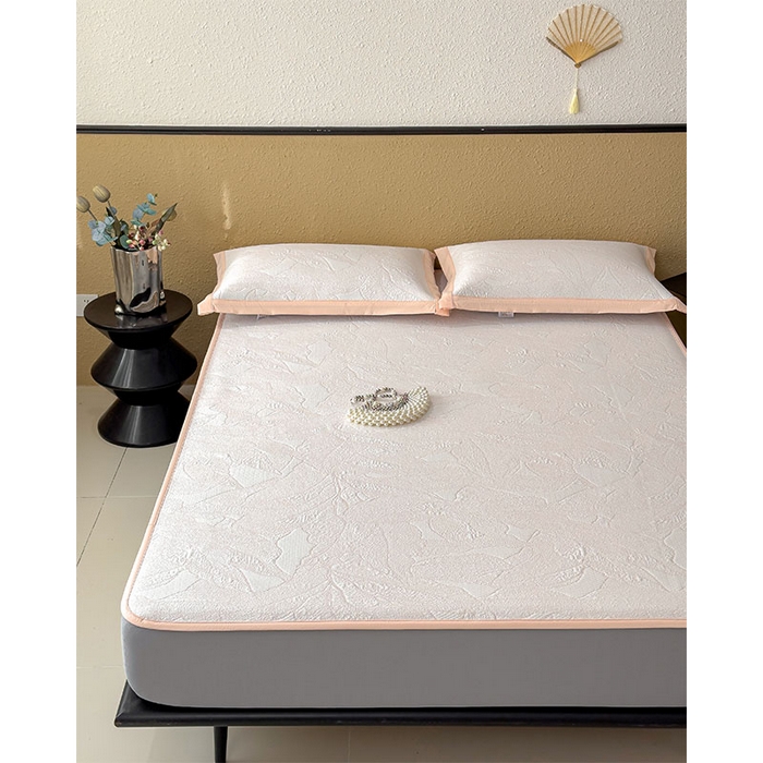 91家纺网 家纺一手货源 找家纺 莱家富 2026新款凉感过0.21夏天家用床单软席子可机洗空调席夏季高端华夫格凉席三件套 床笠款家大叶大-贝壳粉