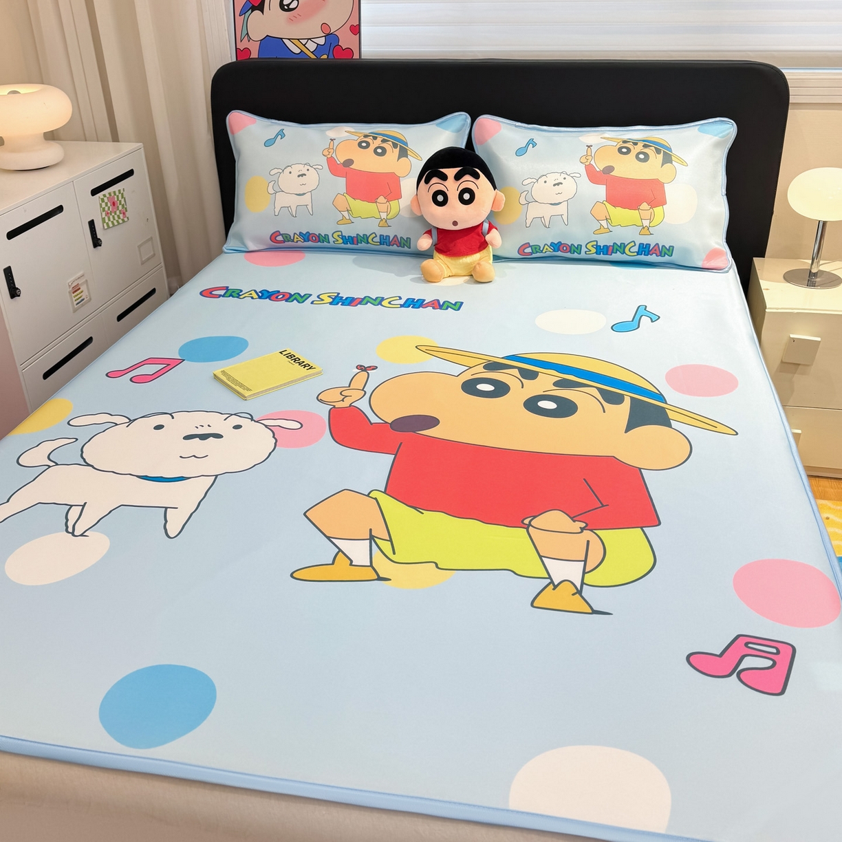 91家纺网 家纺一手货源 找家纺 （总）博雅 2026新款蜡笔小新正版授权小冰皮大版印花凉席-平铺款