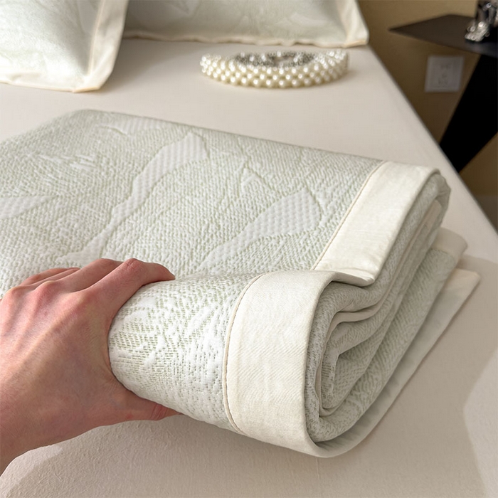 91家纺网 家纺一手货源 找家纺 莱家富 2026新款凉感过0.21夏天家用床单软席子可机洗空调席夏季高端华夫格凉席三件套 床席款家大叶大-松果绿