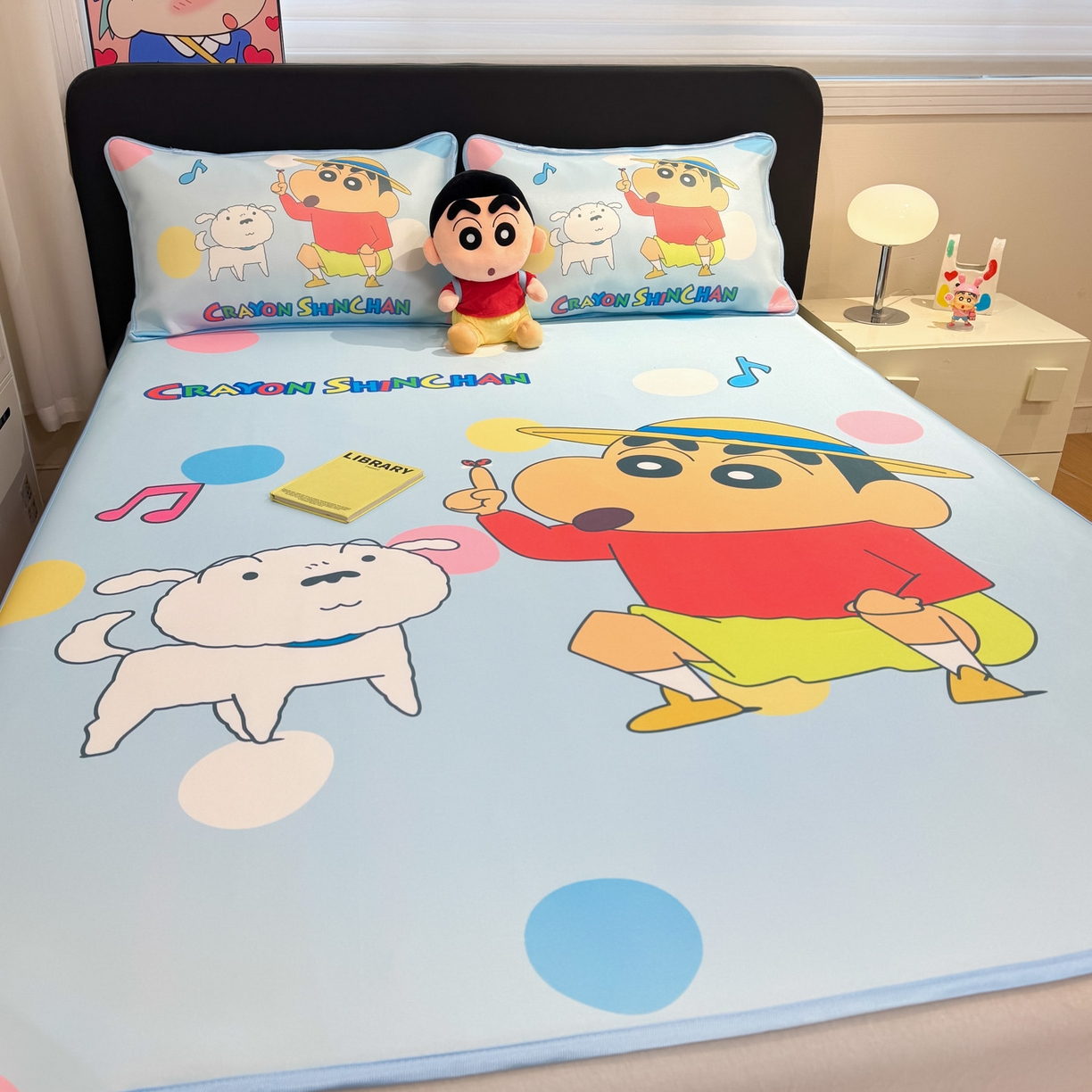 91家纺网 家纺一手货源 找家纺 （总）博雅 2026新款蜡笔小新正版授权小冰皮大版印花凉席-平铺款