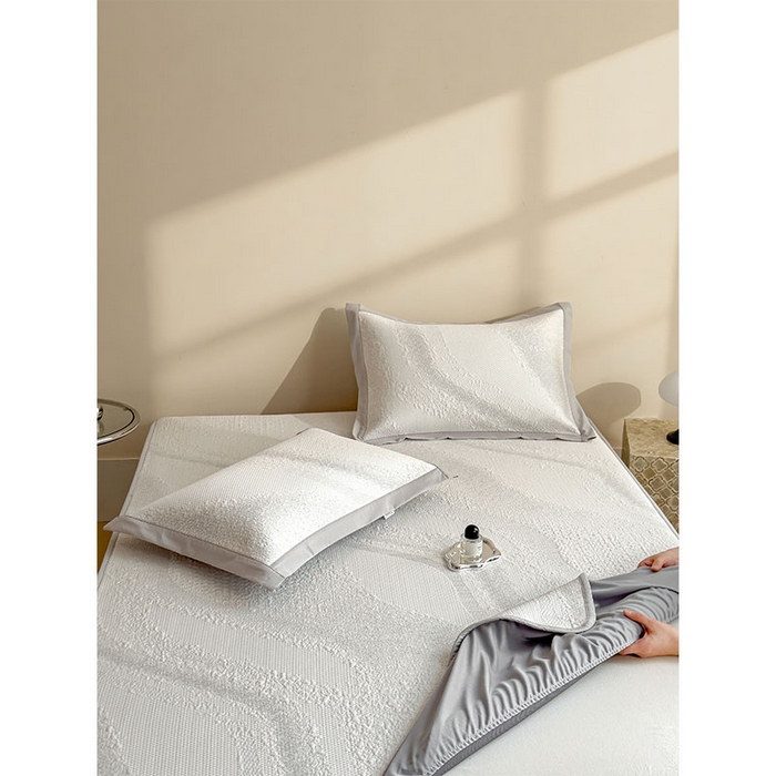 91家纺网 家纺一手货源 找家纺 莱家富 2026新款冰丝凉席子夏天家用凉感值过0.21冰豆豆A类母婴级床单床笠可机洗-云 床笠款雪花浅灰