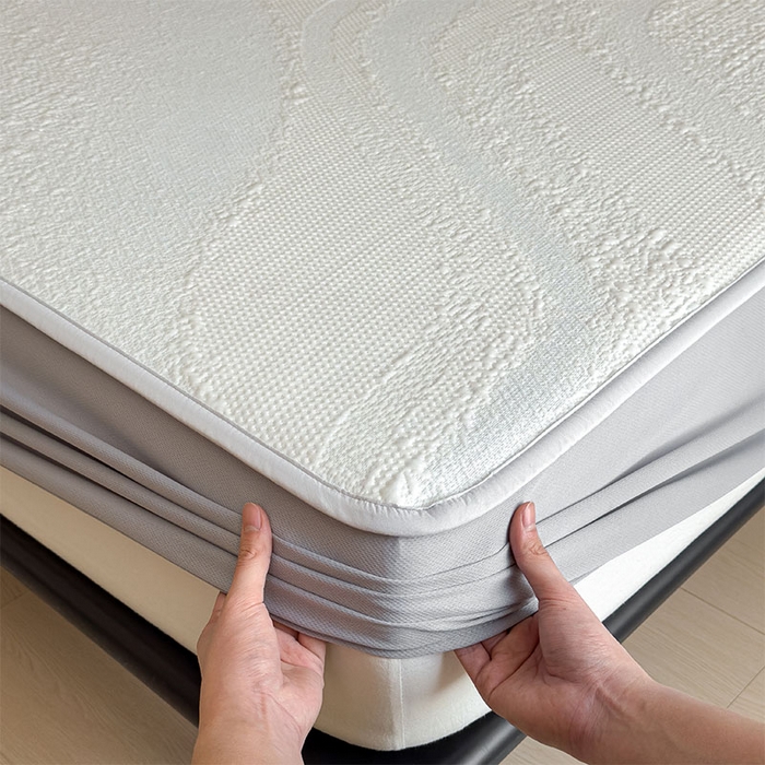 91家纺网 家纺一手货源 找家纺 莱家富 2026新款冰丝凉席子夏天家用凉感值过0.21冰豆豆A类母婴级床单床笠可机洗-云 床笠款点点蓝