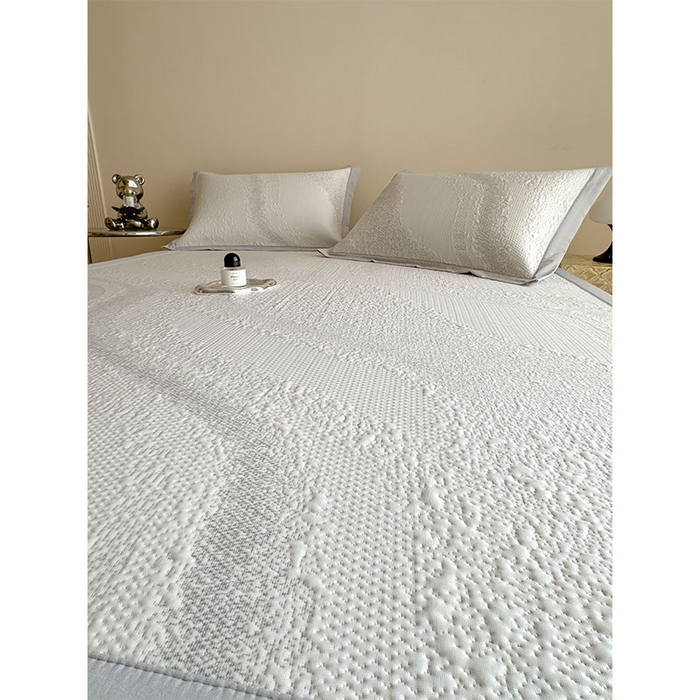 91家纺网 家纺一手货源 找家纺 莱家富 2026新款冰丝凉席子夏天家用凉感值过0.21冰豆豆A类母婴级床单床笠可机洗-云 床席款雪花浅灰