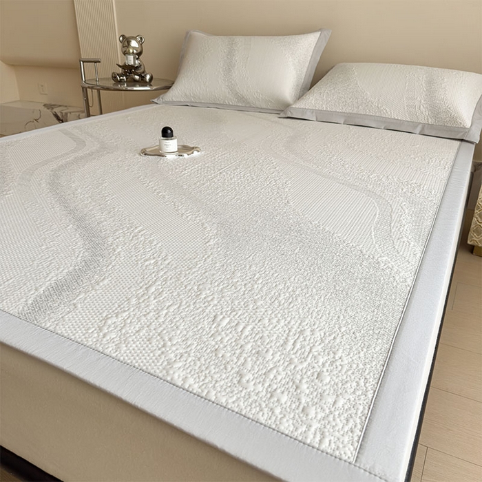 91家纺网 家纺一手货源 找家纺 莱家富 2026新款冰丝凉席子夏天家用凉感值过0.21冰豆豆A类母婴级床单床笠可机洗-云 床席款雪花浅灰