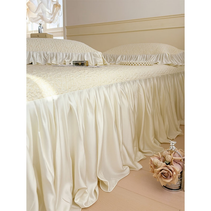 91家纺网 家纺一手货源 找家纺 （总）莱家富 2026新款夏季凉感公主风冰豆豆花边凉席床裙款凉感值过0.21三件套可机洗冰丝空