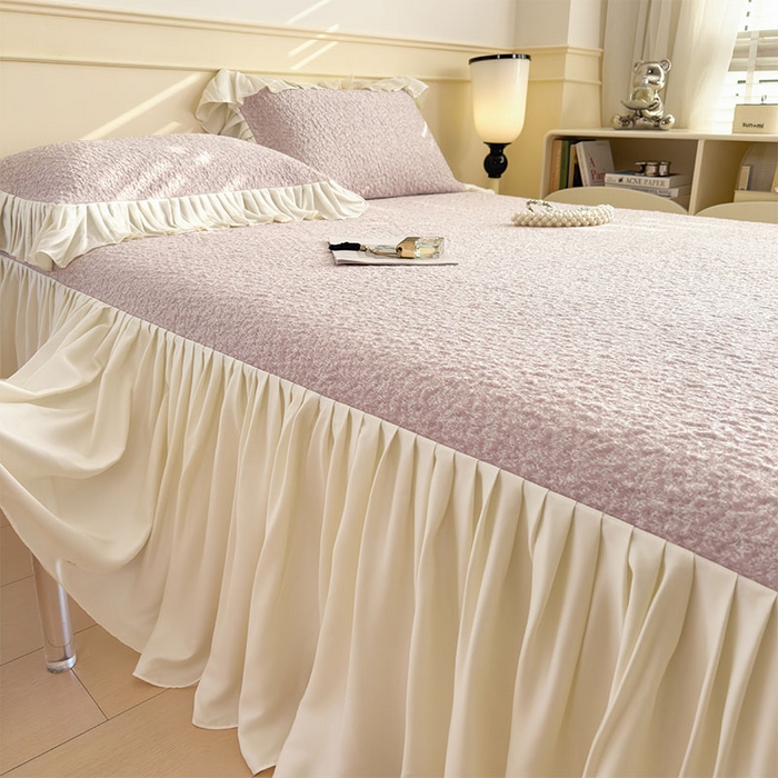 91家纺网 家纺一手货源 找家纺 莱家富 2026新款夏季凉感公主风冰豆豆花边凉席床裙款凉感值过0.21三件套可机洗冰丝空 豆豆物语-流连紫