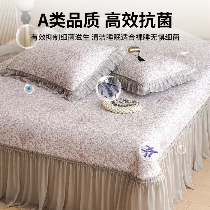 91家纺网 家纺一手货源 找家纺 莱家富 2026新款公主风凉感值过0.21空调席子软席冰豆豆凉席三件套-蝴蝶床裙款 蝶舞花语-雾雅紫