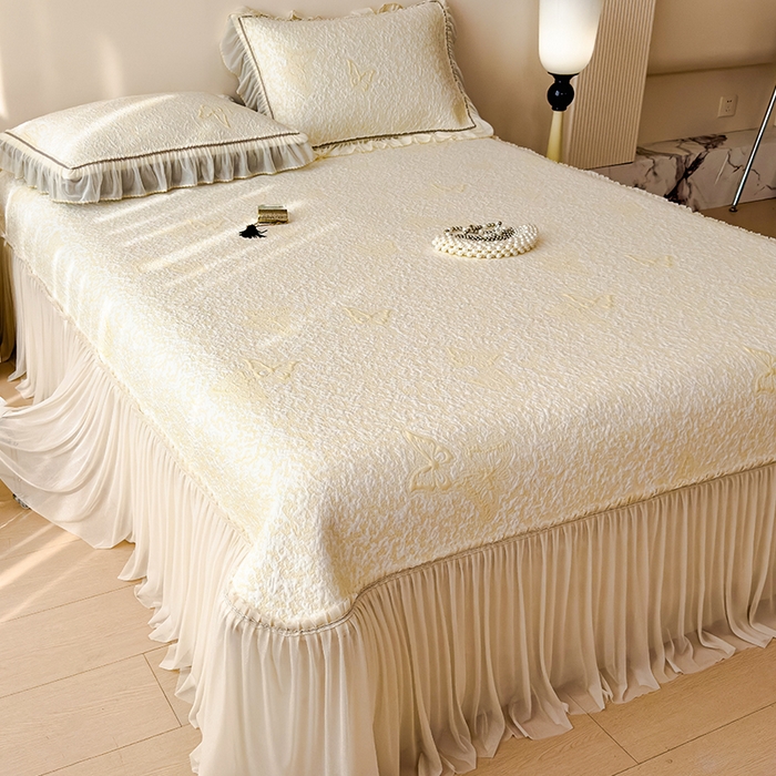 莱家富 2026新款公主风凉感值过0.21空调席子软席冰豆豆凉席三件套-蝴蝶床裙款 蝶舞花语-泡泡黄