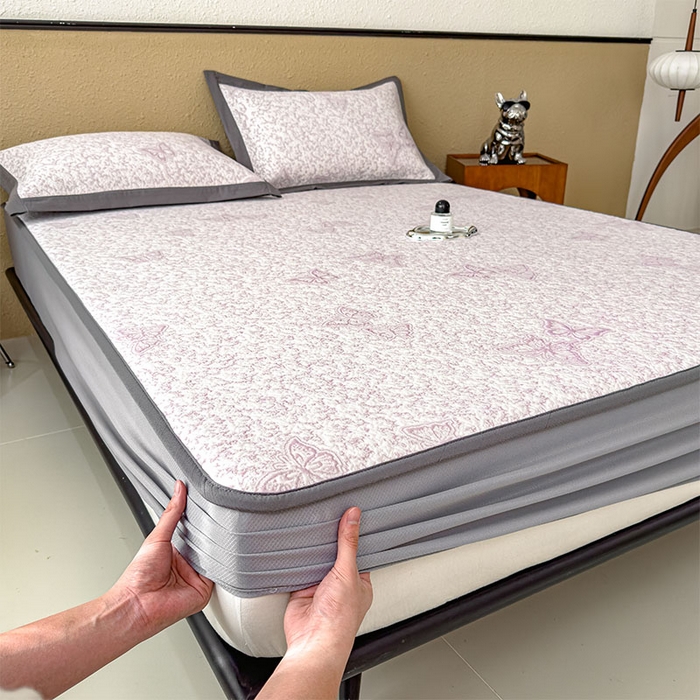 91家纺网 家纺一手货源 找家纺 莱家富 2026新款公主风凉感值过0.21空调席子软席冰豆豆凉席三件套-蝴蝶蝶舞花语系列 床笠款蝶舞花语-雾雅紫