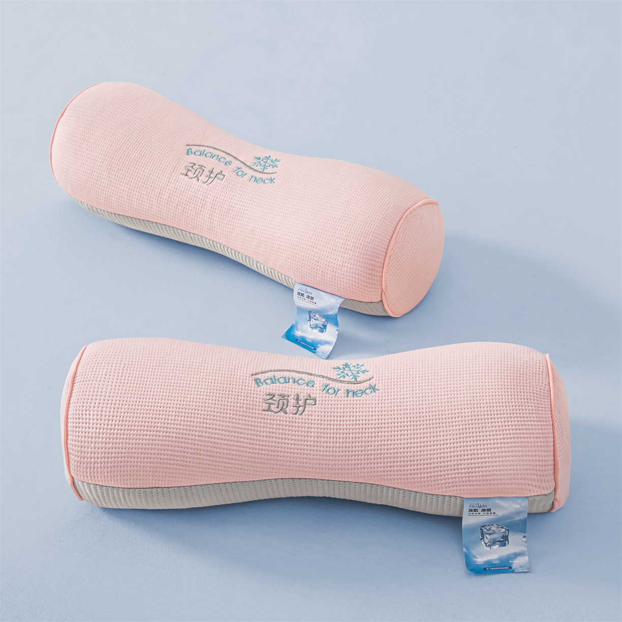 91家纺网 家纺一手货源 找家纺 麦肯锡 2026新款柔纹花眠小蛮腰荞麦护颈枕枕头枕芯 粉拼灰