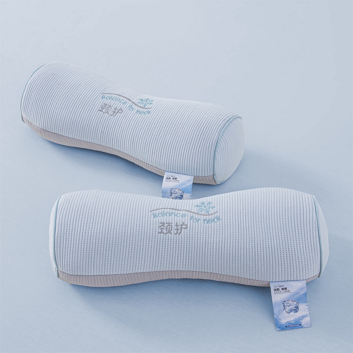 91家纺网 家纺一手货源 找家纺 麦肯锡 2026新款柔纹花眠小蛮腰荞麦护颈枕枕头枕芯 蓝拼灰