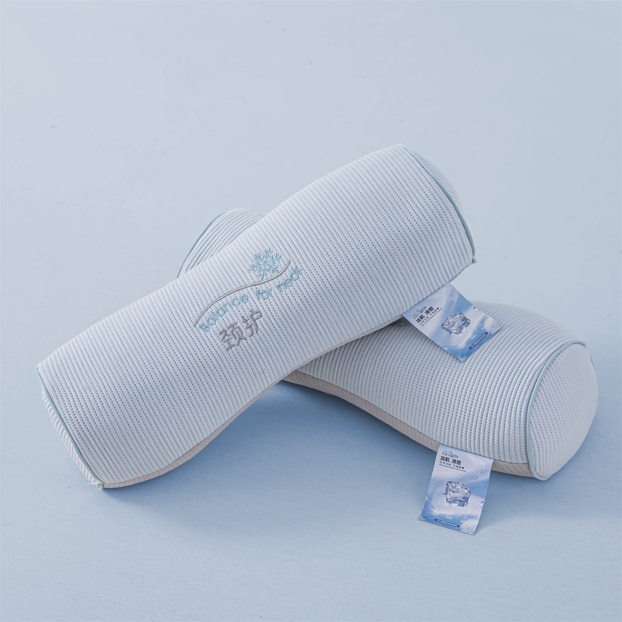 91家纺网 家纺一手货源 找家纺 麦肯锡 2026新款柔纹花眠小蛮腰荞麦护颈枕枕头枕芯 蓝拼灰