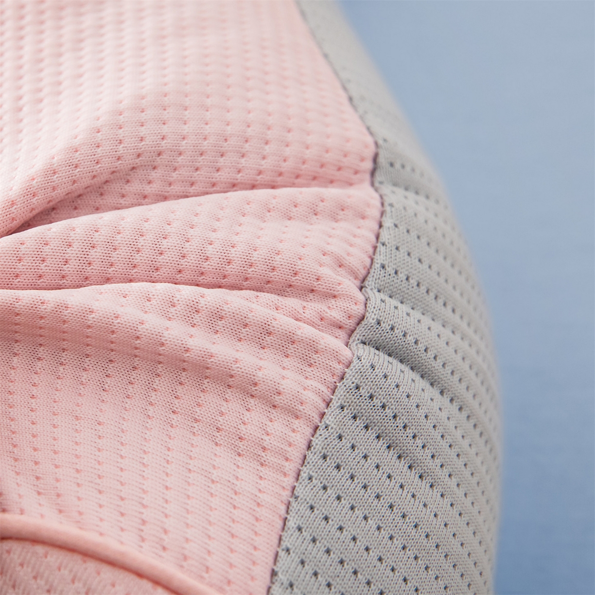 91家纺网 家纺一手货源 找家纺 麦肯锡 2026新款柔纹花眠小蛮腰荞麦护颈枕枕头枕芯 粉拼灰