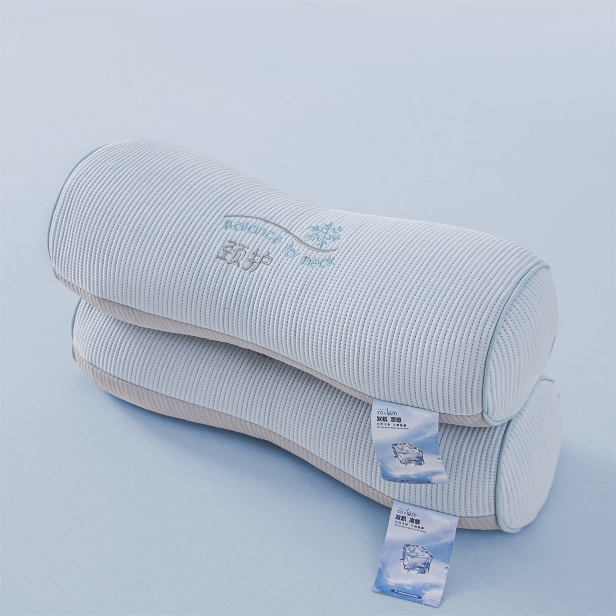 91家纺网 家纺一手货源 找家纺 麦肯锡 2026新款柔纹花眠小蛮腰荞麦护颈枕枕头枕芯 蓝拼灰