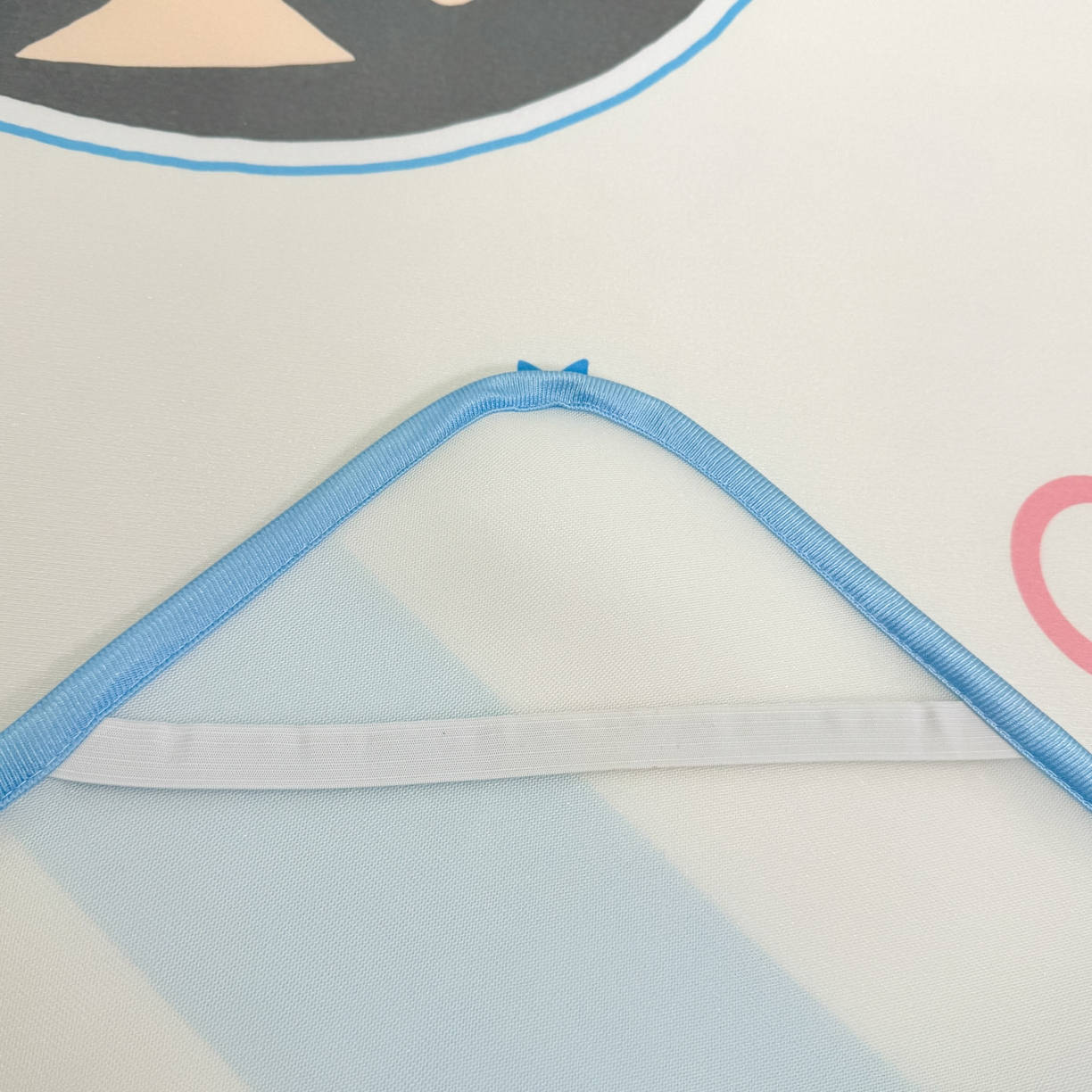 91家纺网 家纺一手货源 找家纺 博雅 2026新款蜡笔小新正版授权小冰皮大版印花凉席-平铺款 大版-鳄鱼山小新