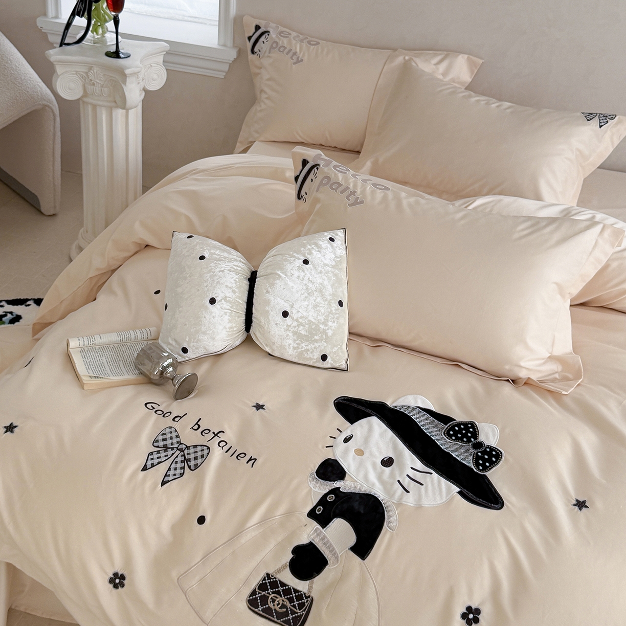 91家纺网 家纺一手货源 找家纺 优悦生活馆 2026新款全棉贴布绣四件套-喵喵小香风 喵喵小香风-米色