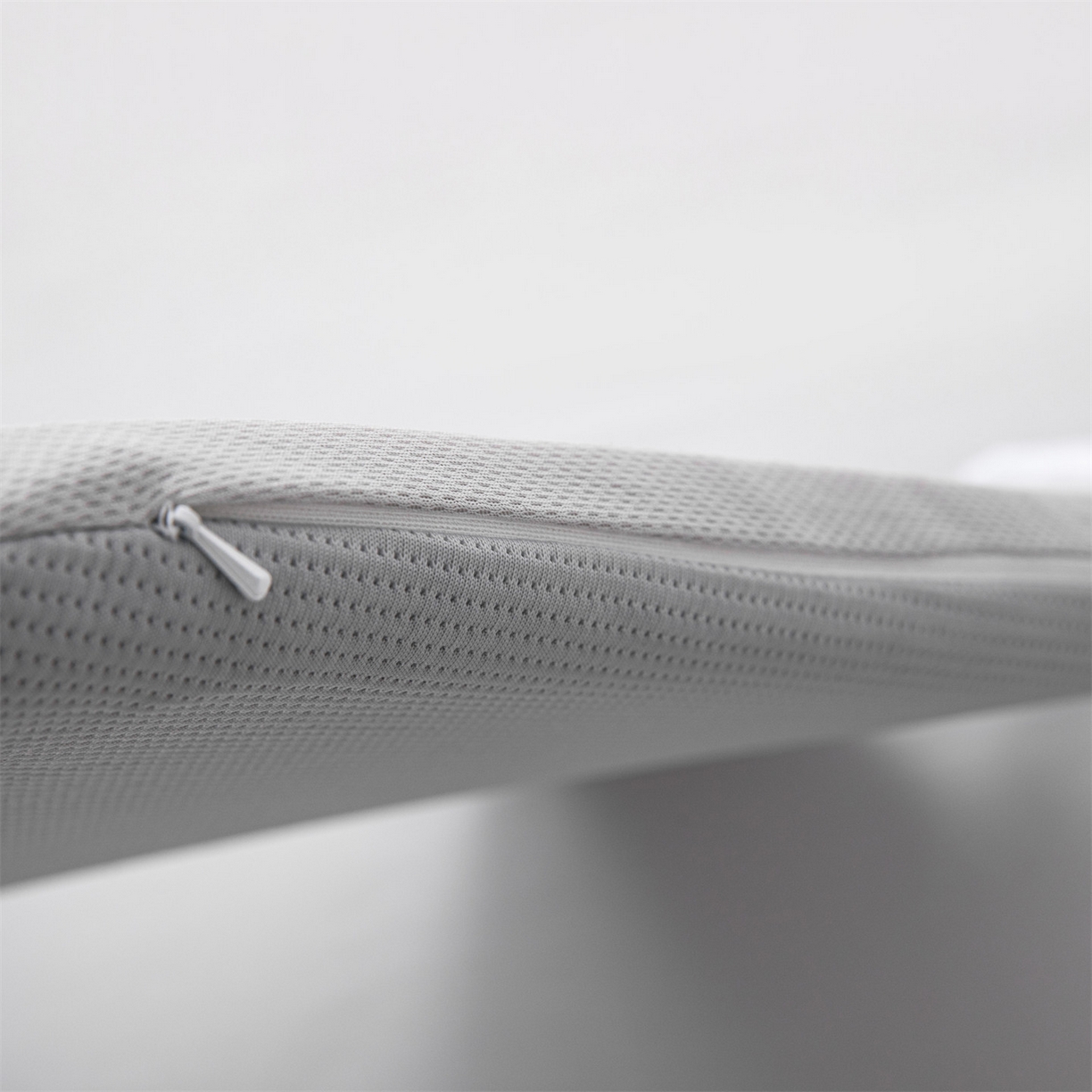 91家纺网 家纺一手货源 找家纺 麦肯锡 2026新款柔纹花眠婴童记忆枕枕头枕芯 灰色