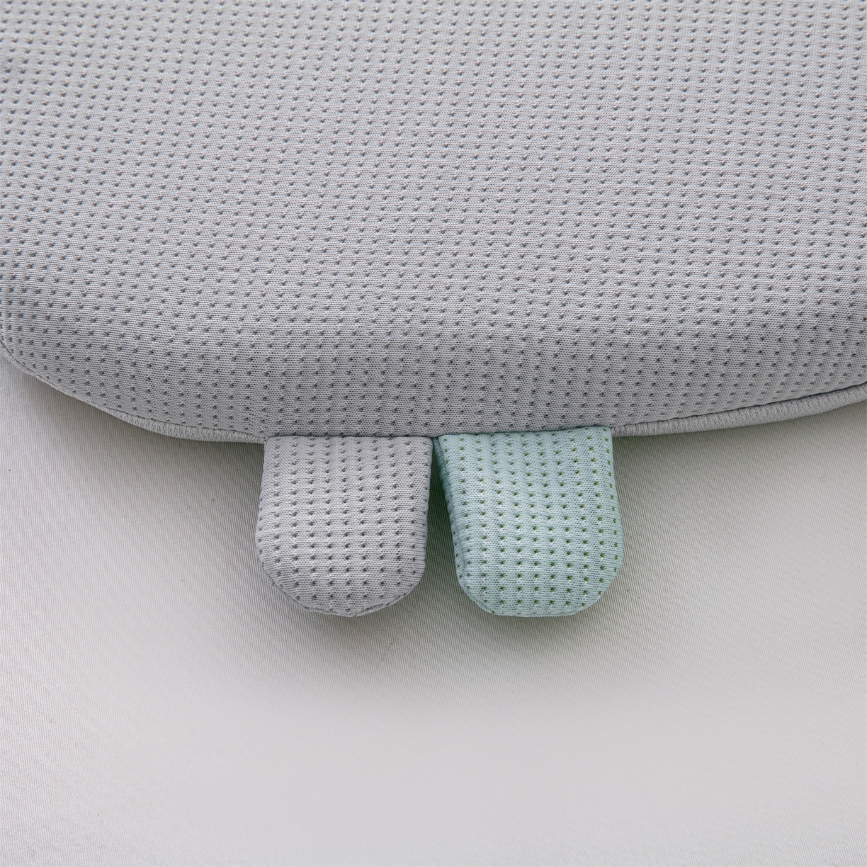 91家纺网 家纺一手货源 找家纺 麦肯锡 2026新款柔纹花眠婴童记忆枕枕头枕芯 灰色