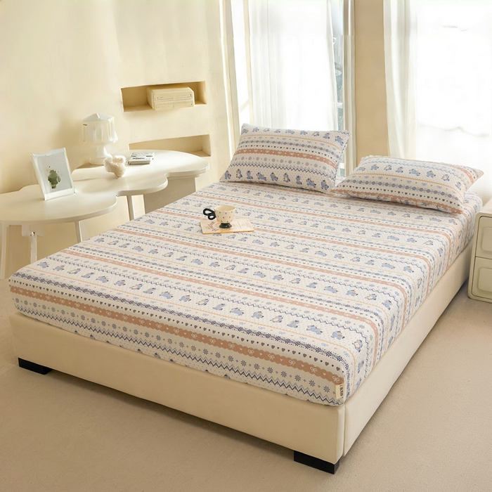 91家纺网 家纺一手货源 找家纺 几禾 2026新款高克重泡芙纱~印花款（单床笠）浅糯系列-110g CL浅糯-费尔岛木马