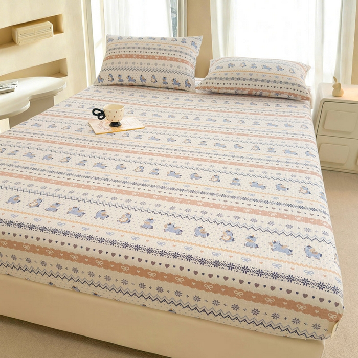 91家纺网 家纺一手货源 找家纺 几禾 2026新款高克重泡芙纱~印花款（单床笠）浅糯系列-110g CL浅糯-费尔岛木马