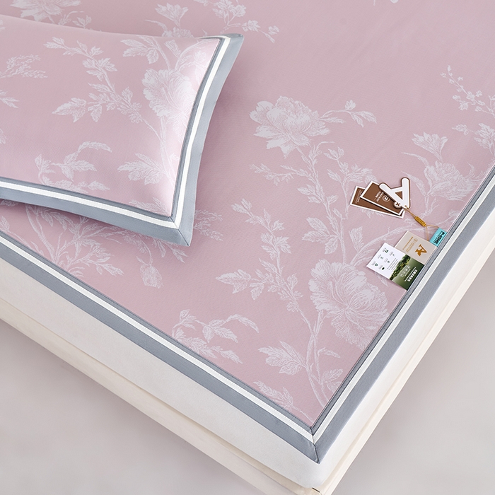 91家纺网 家纺一手货源 找家纺 小牛席业 2026新款牡丹清凉大提花冰丝席凉席席子 粉色