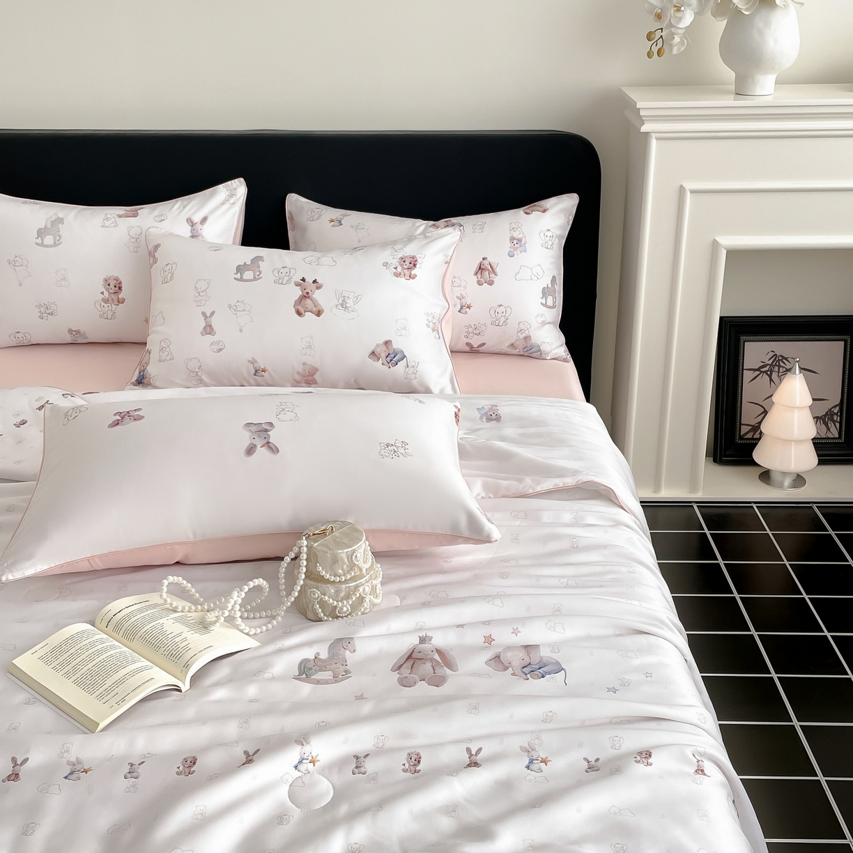 91家纺网 家纺一手货源 找家纺 （总）慕晨 2026新款莱赛尔数码印高级简奢卡通大版印花丝滑夏被四件套