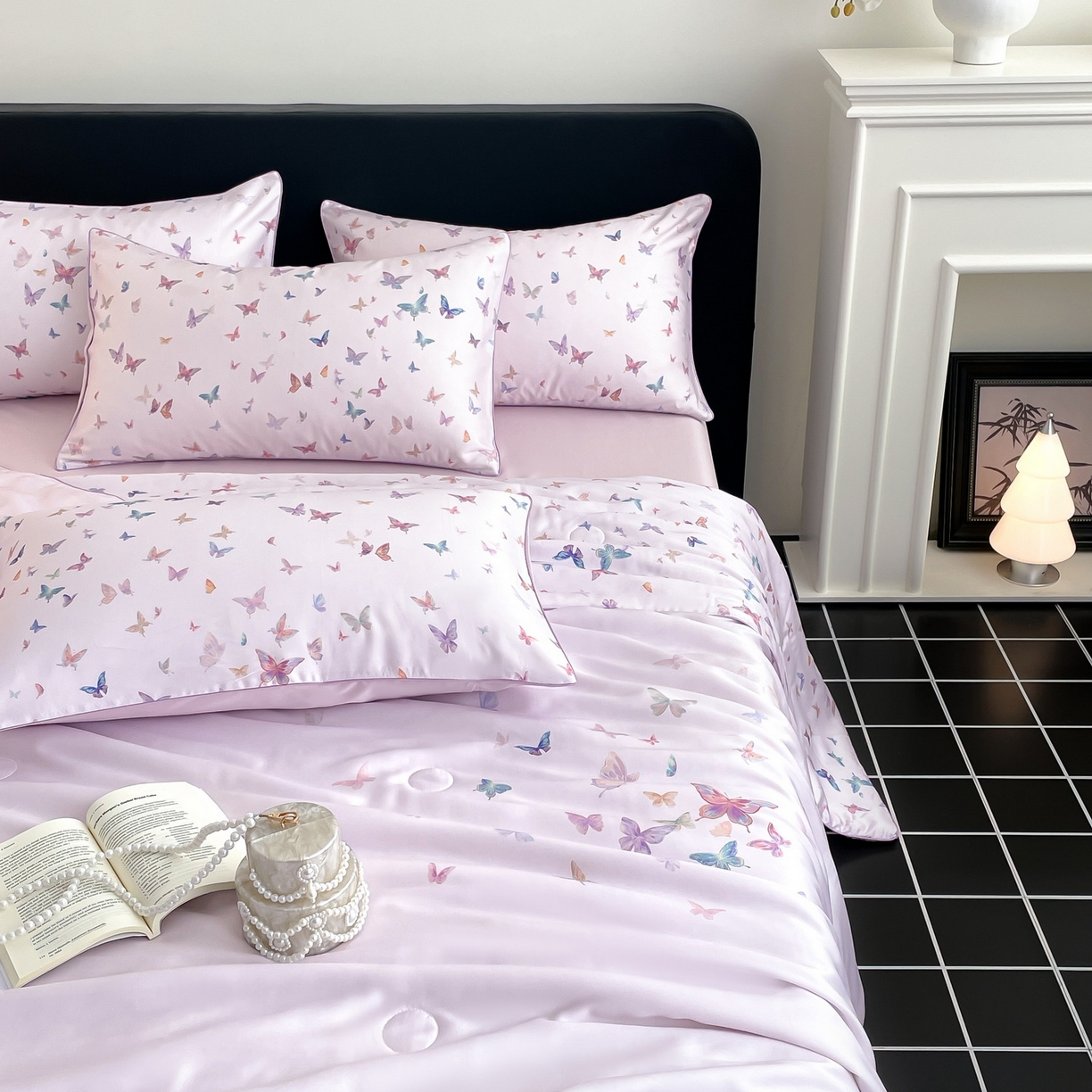 慕晨 2026新款莱赛尔数码印高级简奢卡通大版印花丝滑夏被四件套 蝶舞