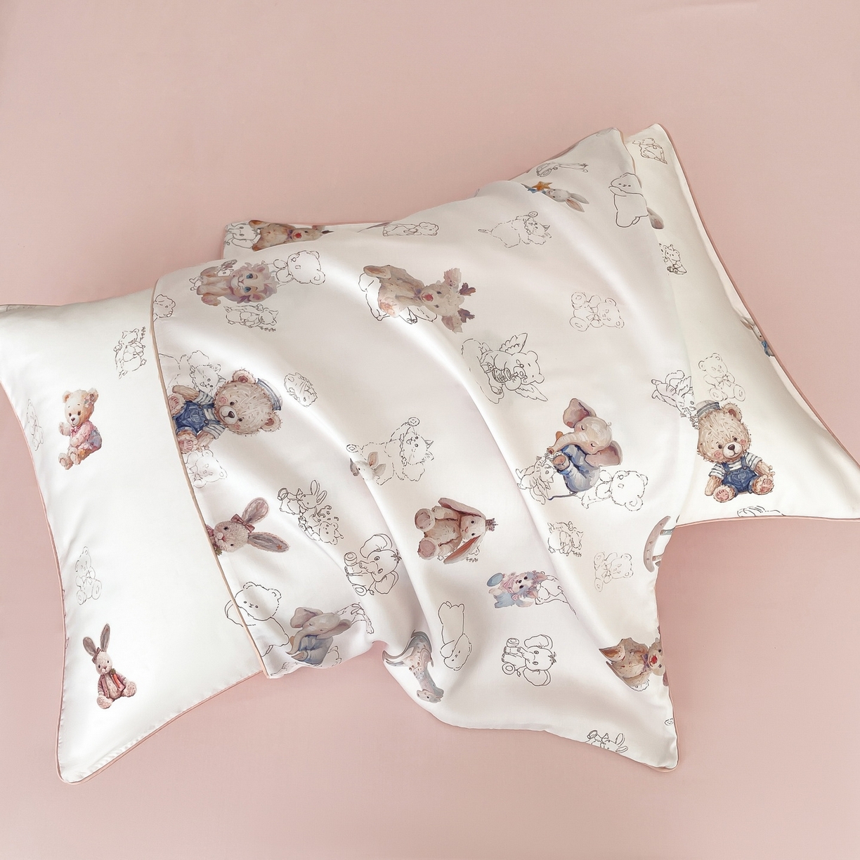 91家纺网 家纺一手货源 找家纺 慕晨 2026新款莱赛尔数码印高级简奢卡通大版印花丝滑夏被四件套 木马象--米白