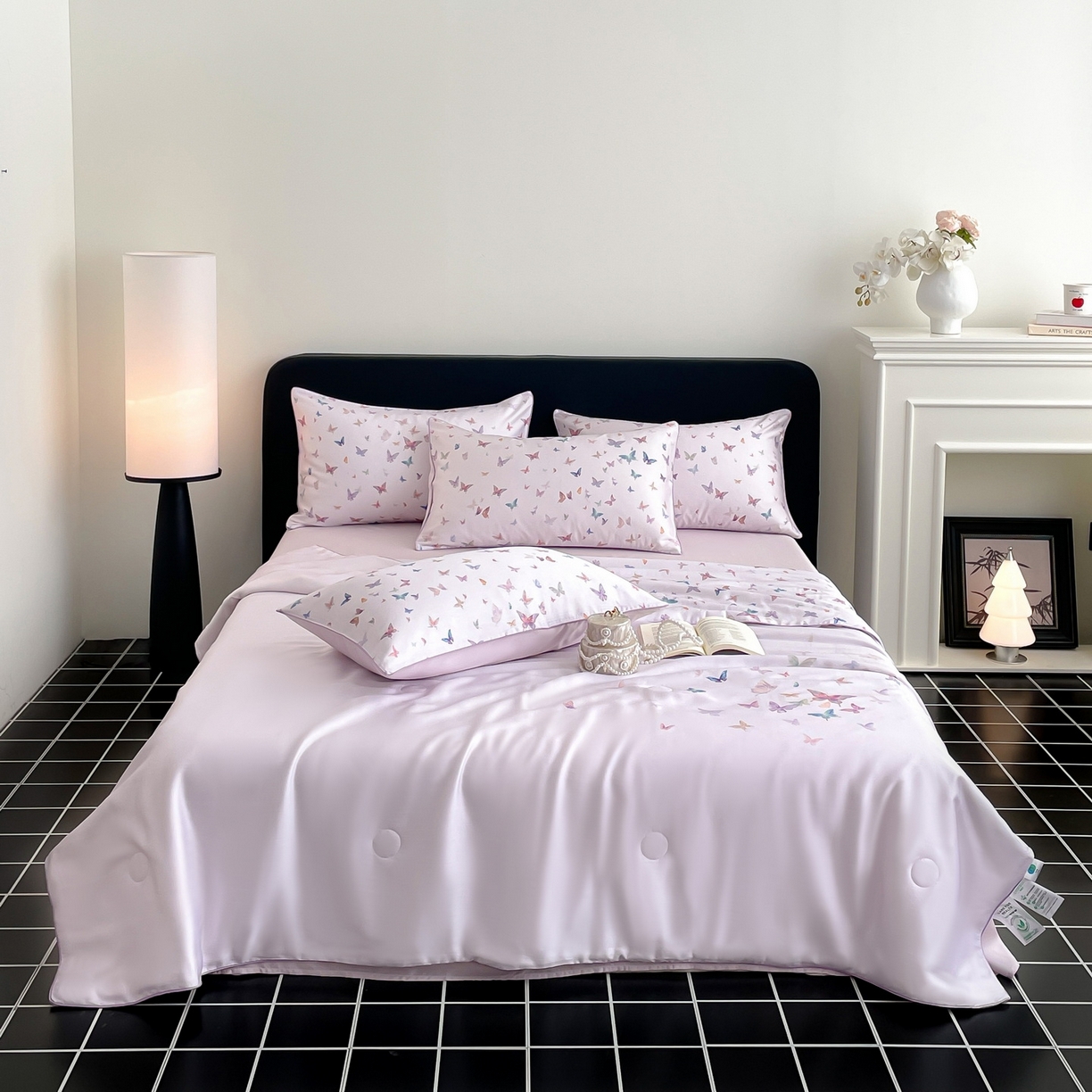 91家纺网 家纺一手货源 找家纺 慕晨 2026新款莱赛尔数码印高级简奢卡通大版印花丝滑夏被四件套 蝶舞