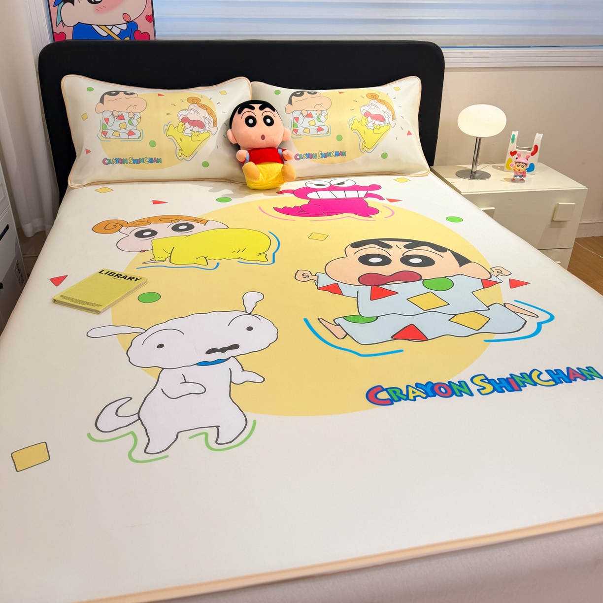 91家纺网 家纺一手货源 找家纺 博雅 2026新款蜡笔小新正版授权小冰皮大版印花凉席-平铺款 大版-童趣小新