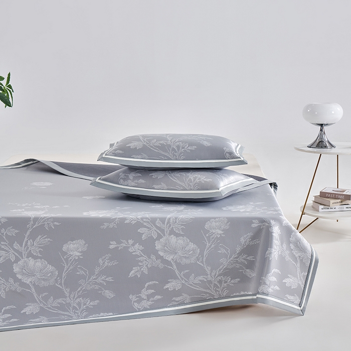 91家纺网 家纺一手货源 找家纺 小牛席业 2026新款牡丹清凉大提花冰丝席凉席席子 灰色