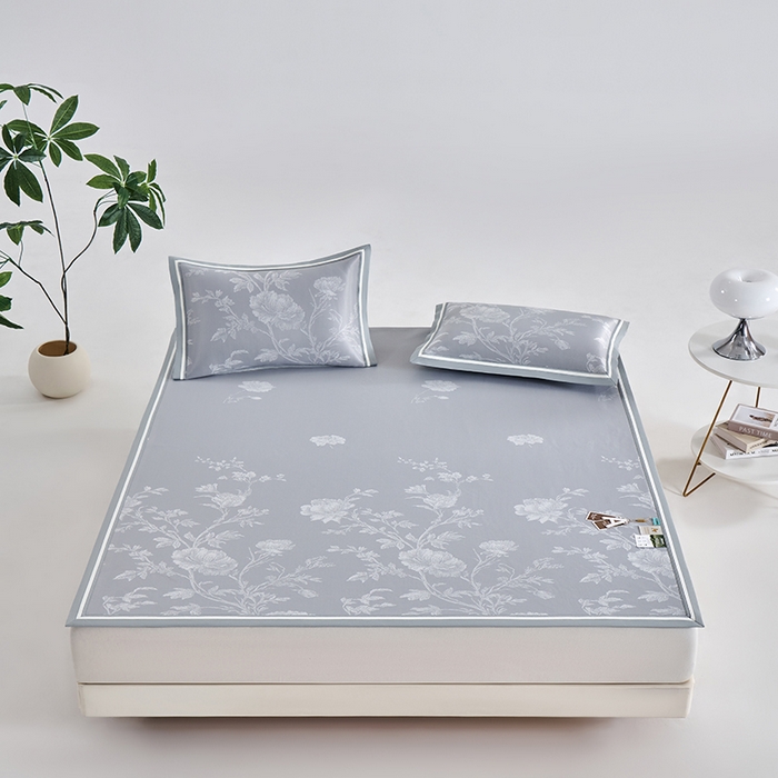 91家纺网 家纺一手货源 找家纺 小牛席业 2026新款牡丹清凉大提花冰丝席凉席席子 灰色