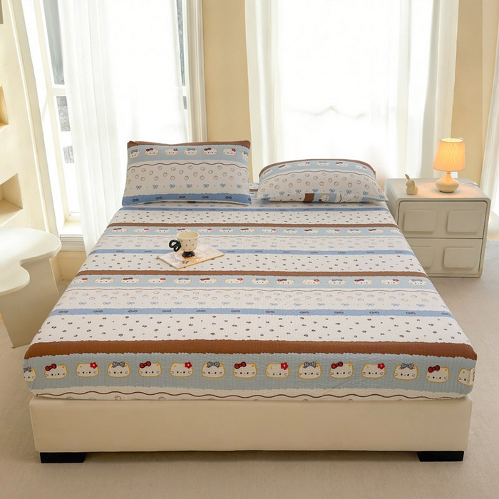 91家纺网 家纺一手货源 找家纺 几禾 2026新款高克重泡芙纱~印花款（单床笠）浅糯系列-110g CL浅糯-可可小猫条