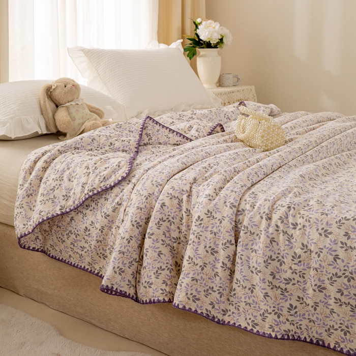 91家纺网 家纺一手货源 找家纺 爱微坊 2026新款A类水洗棉小碎花贝壳边夏被 枝繁叶茂