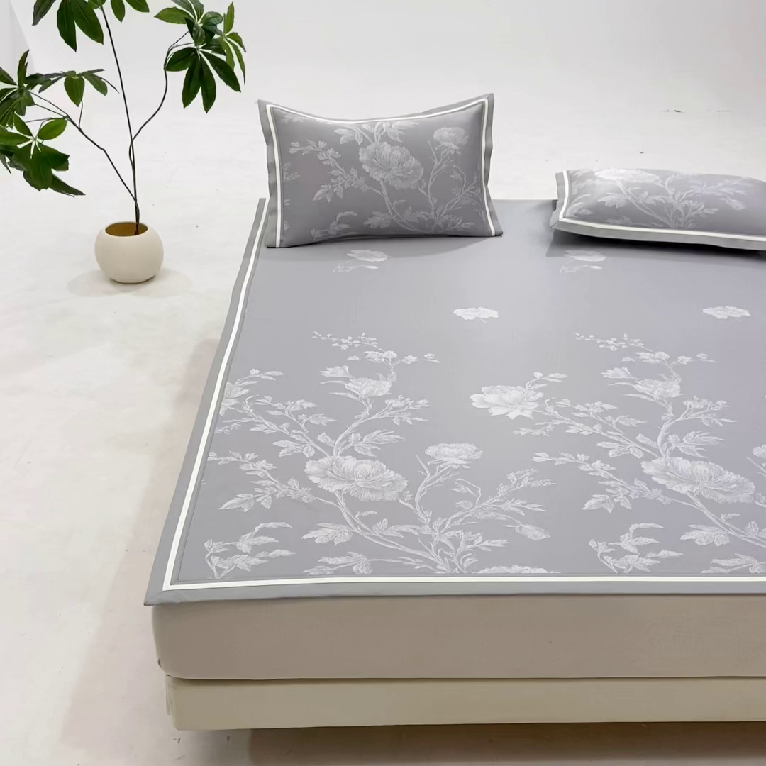 91家纺网 家纺一手货源 找家纺 小牛席业 2026新款牡丹清凉大提花冰丝席凉席席子 灰色