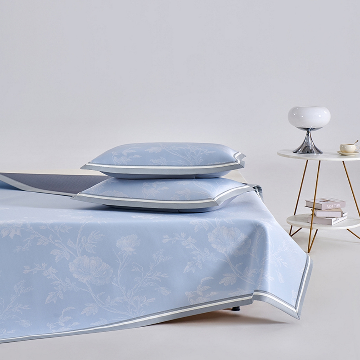 91家纺网 家纺一手货源 找家纺 小牛席业 2026新款牡丹清凉大提花冰丝席凉席席子 蓝色