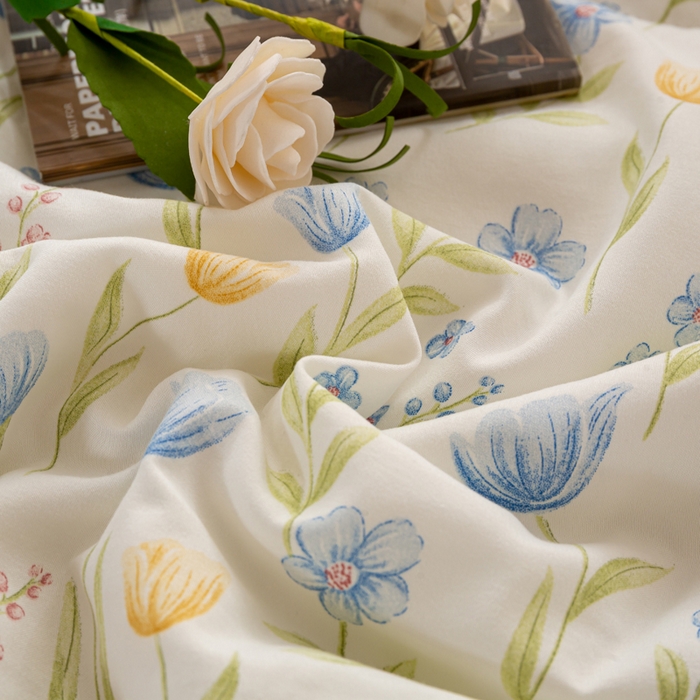 91家纺网 家纺一手货源 找家纺 爱微坊 2026新款A类水洗棉小碎花贝壳边夏被 花海