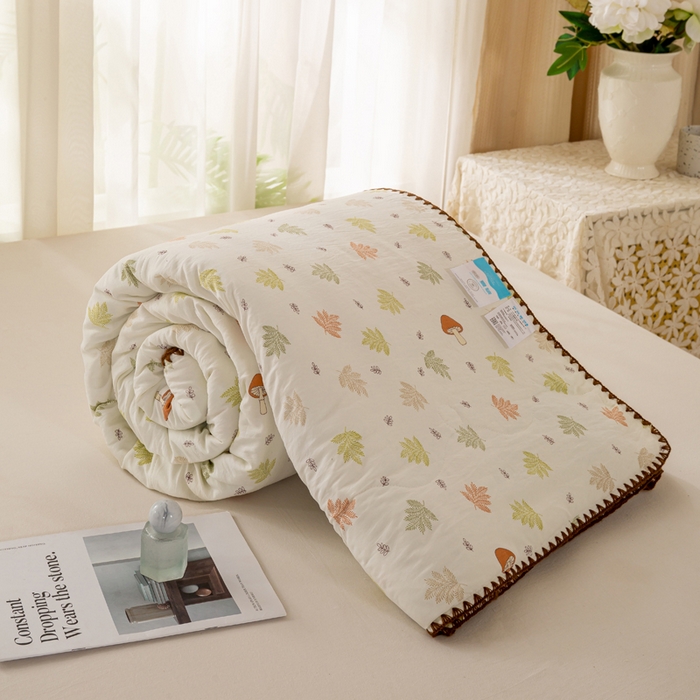 91家纺网 家纺一手货源 找家纺 爱微坊 2026新款A类水洗棉小碎花贝壳边夏被 枫叶