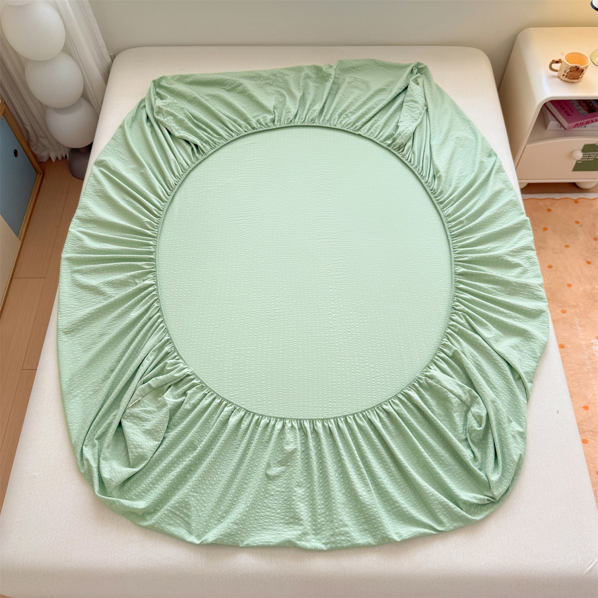 91家纺网 家纺一手货源 找家纺 女子家纺 2026新款亲肤泡芙纱印花床笠单床笠床笠单件 森林绿