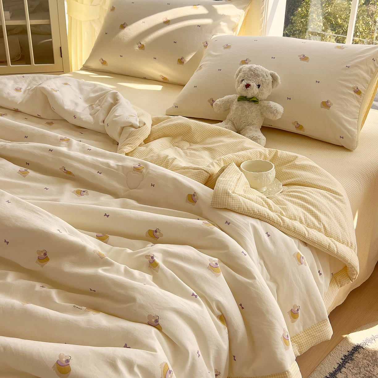 91家纺网 家纺一手货源 找家纺 梵克保罗 2026春夏新款抗菌亲肤棉田园碎花格子单夏被夏被四件套空调被 奶黄河马