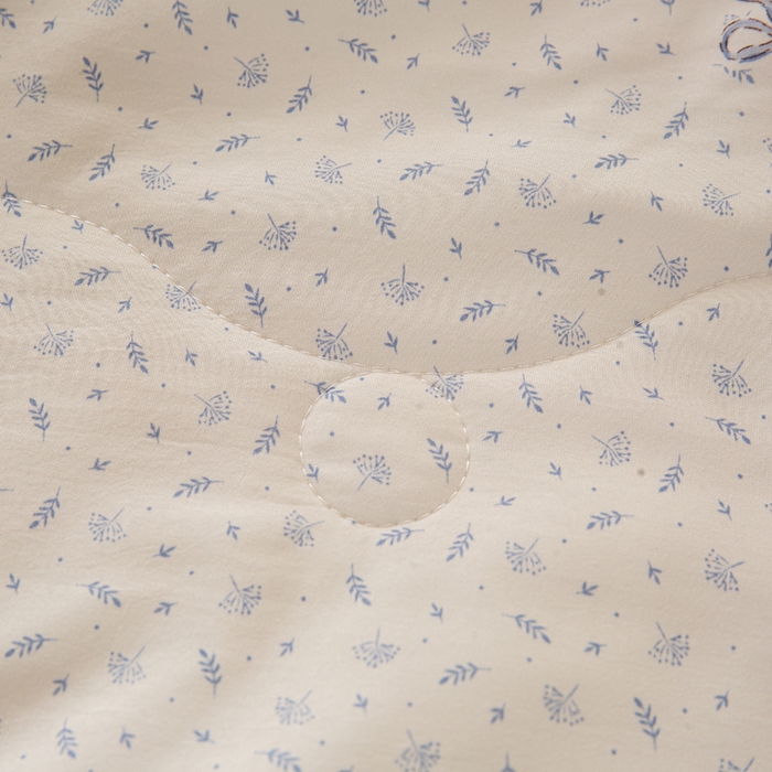 91家纺网 家纺一手货源 找家纺 爱微坊 2026新款A类水洗棉小碎花贝壳边夏被 蝴蝶结